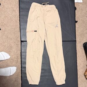 Jordan jogger size medium boys never worn